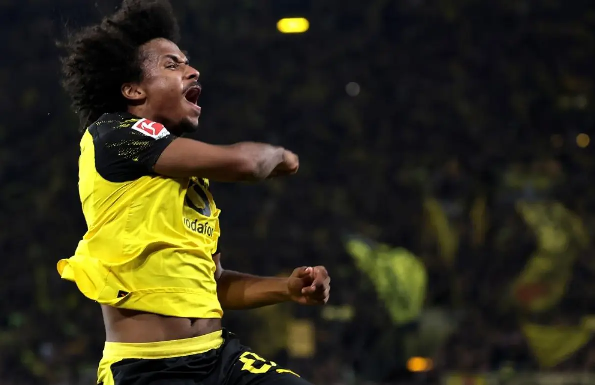 也率先进球 也率先进球